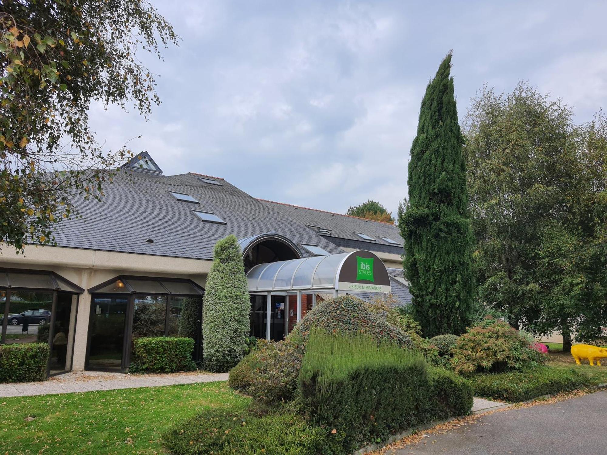 Ibis Styles Lisieux Normandie Exterior photo