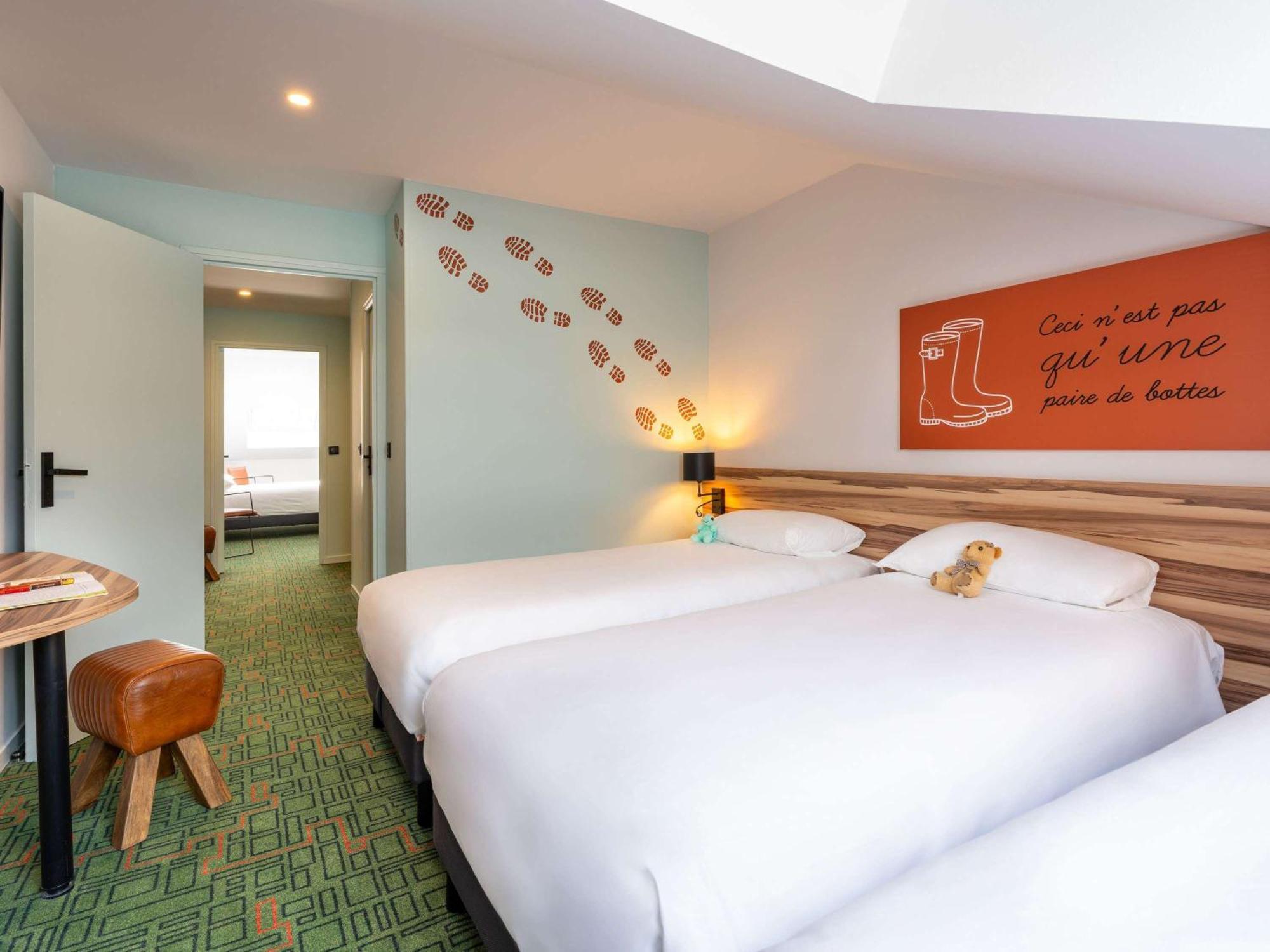 Ibis Styles Lisieux Normandie Exterior photo